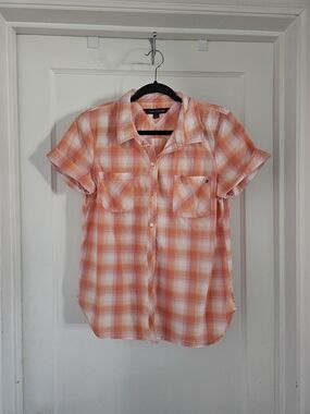 Tommy Hilfiger Orange and White Plaid Short-Sleeve Button-Down Shirt